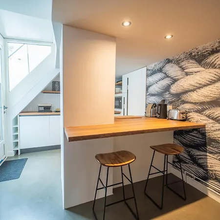 La Maison Josephine Familiale Parking لي سابلِ دولونْ